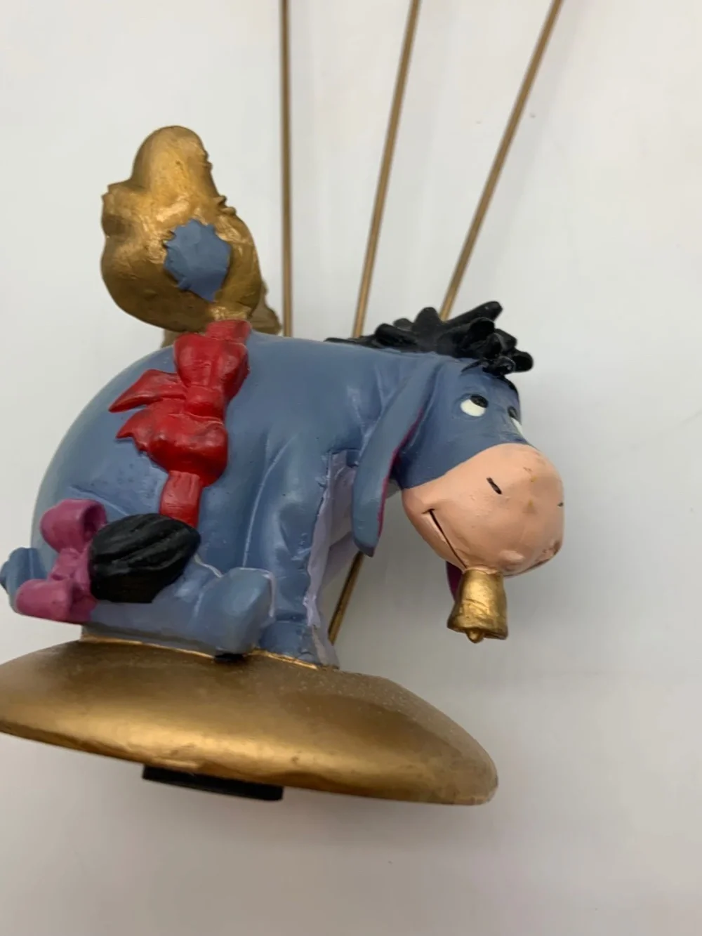 Disney Winnie the Pooh Eeyore Holiday Seasonal Specialties Cardholder In Box!
